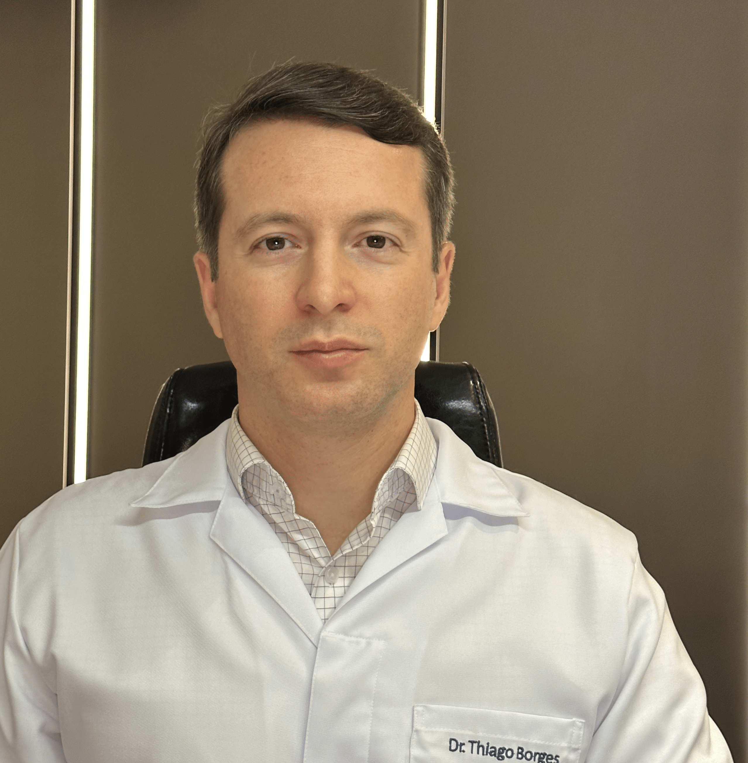 Dr. Thiago Borges